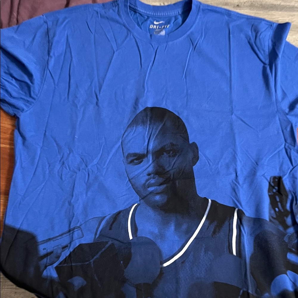 Nike Blue Graphic Short Sleeve Tee